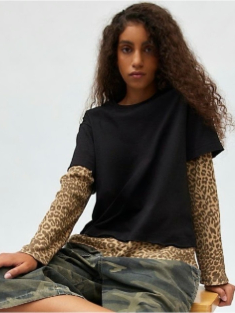 Urban Outfitters Black And Leopard Cheetah Layered Tee Size Medium